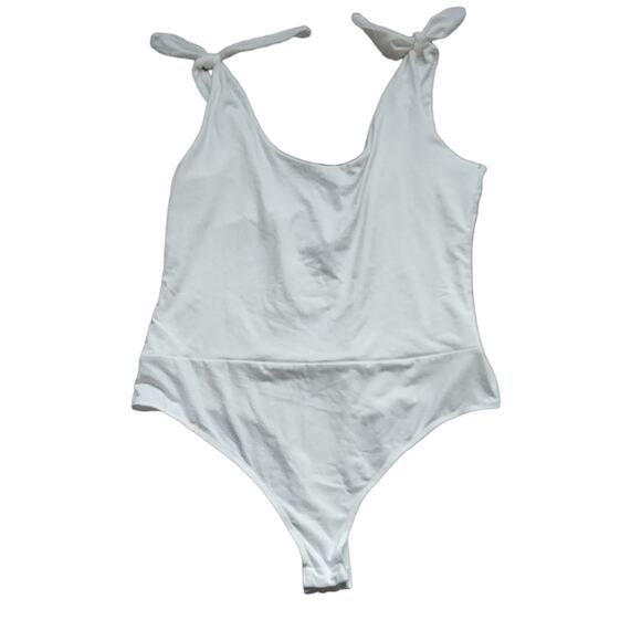 Lulu's Pretty Pleased White Tie Strap Bodysuit siz XL - Picture 1 of 7